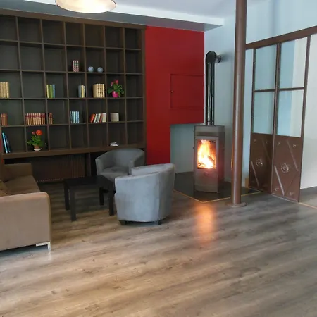 Hotel La Font Vineuse & Saint-Pierre-d'Argencon